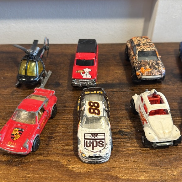 Unique and Rare older hot wheels and matchbox cars 🚘 13 total cars - Picture 2 of 8